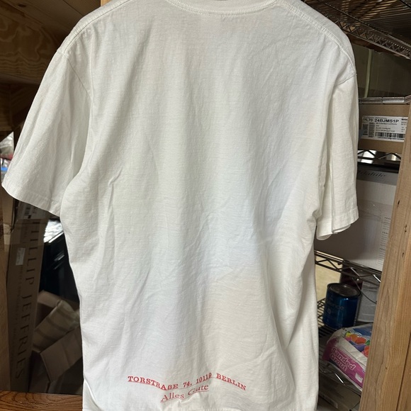 SUPREME BERLIN STORE BOGO T-SHIRT - Picture 4 of 4